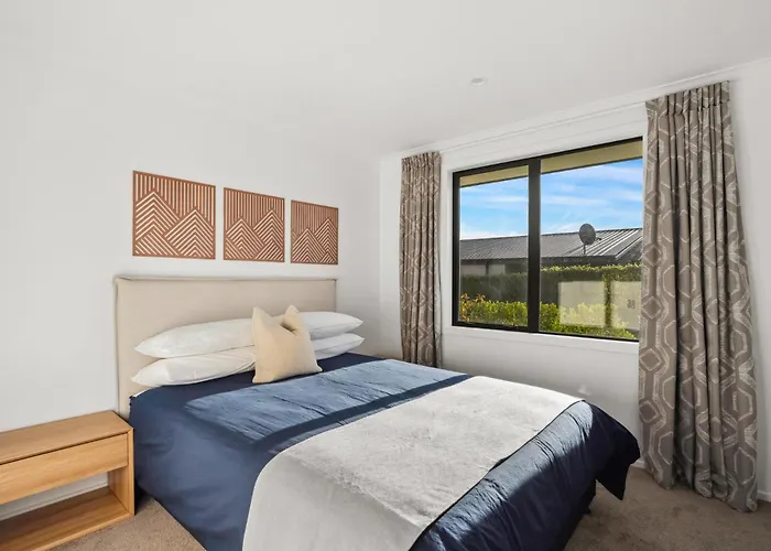 Mako Haven - Mountain Outlook Vakantiehuis Wanaka